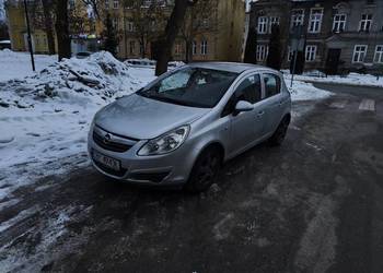 Opel Corsa D 2007 | 5 Drzwi | ISOFIX | Klima | Łańcuch | 2 Kpl Kół | 4L/100