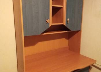 Biurko młodzieżowe z morskimi elementami