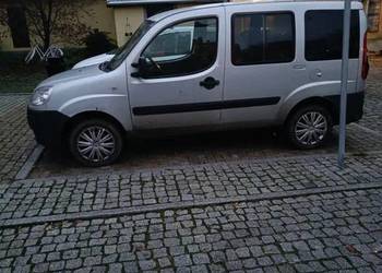 Fiat Doblo Multijet 2008 • Srebrny • garażowany • sprawny