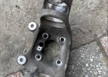 Zwrotnica lewa przednia BMW M2 F87