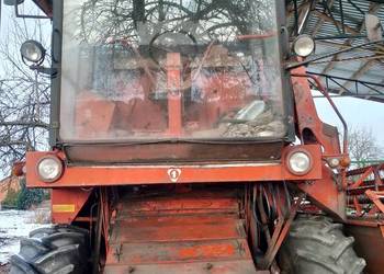 Kombajn zbożowy bizon super