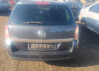 Tylna Klapa Bagażnika KPL Opel ASTRA III 3 H KOMBI Z168 Do Założenia
