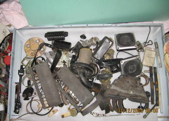 Fiat 126p zestaw części auto maluch FSM PRL
