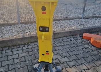 MŁOT HYDRAULICZNY