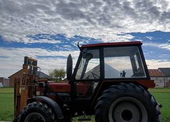 International 640 Case