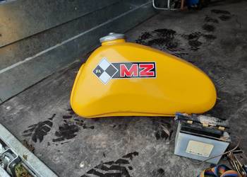 Bak zbiornik paliwa MZ 150 błotnik