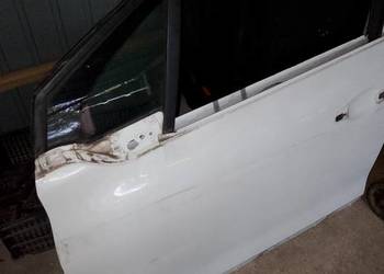 Drzwi lewy przód.Peugeot 2008