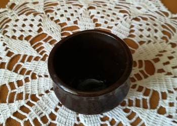 Małe naczynie gliniane,średnica otworu 4,5cm.Cepelia. Małe naczynie gliniane,średnica otworu 4,5cm.Cepelia.