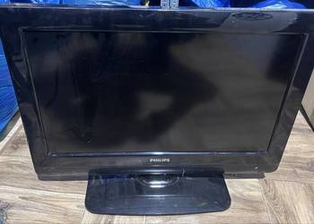 Telewizor PHILIPS 26" model 26PFL3404/12 cena 150zł