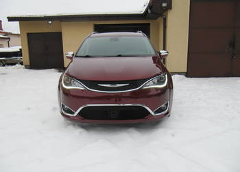 Chrysler Pacifica Limited