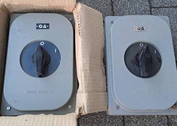 Wyłącznik 100A 0-1 wyłącznik w obudowie VEB DDR