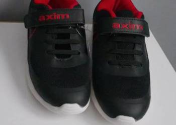 Buty czarne rozmiar 30 (nr 106)