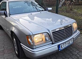 MERCEDES-BENZ C124 E200 2.0 benzyna 136KM 1995r