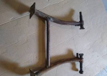 Junak m10 stopka centralna + śruby