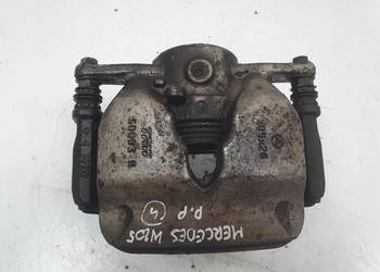 Mercedes A205 W205 PRAWY PRZEDNI ZACISK HAMULCOWY przód PASAŻERA 305 mm