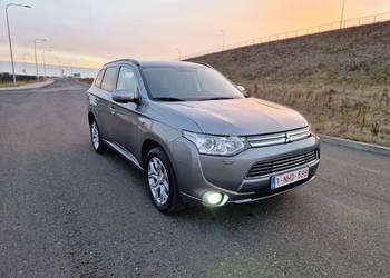 Mitsubishi Outlander 2.0 PHEV Instyle 4X4 Hybrid-Plugin ! LPG !