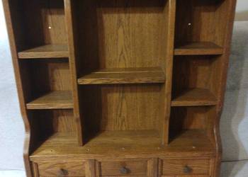 Szafka wisząca dębowa.