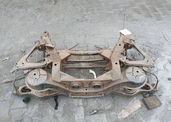 BELKA / SANKI TYŁ MITSHUBISHI PAJERO IV V90 KOMPLET