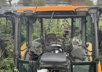 New Holland Renault Ares - kabina kompletna