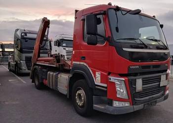 Bramowiec komunalny Volvo