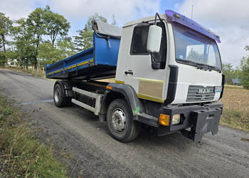 Samochód specjalny wywrotka MAN 15.285 LC (267 740 km / DMC 15 t)