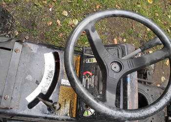 Przód traktorek kosiarka starszy typ