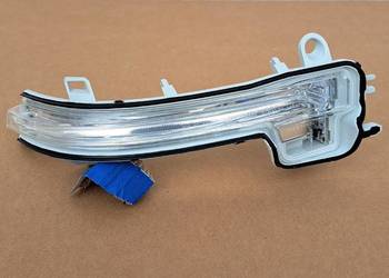 7493898 kierunkowskaz lusterka prawy BMW X1 F48 X2 F39 Seria 2 F45 F46