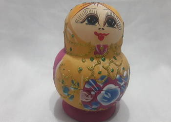 Figurka matrioszka baba w babie 6 części 12 cm drewno