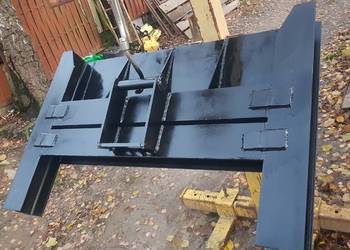 Niwelator terenu minikoparka równiarka