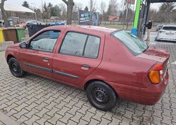 Thalia renault 1.4 benzyna gaz 111 tys przebieg