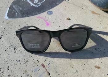 Okulary przeciwsłoneczne unisex marki Lacoste