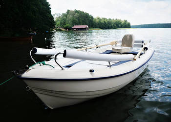 ŁÓDZ MOTOROWA WĘDKARSKA FISH 400 OPEN