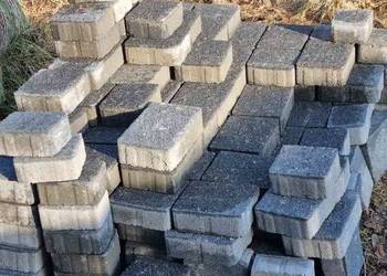 Oferta sprzedaży majątku – Kostka brukowa
