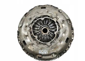 SPRZĘGŁO KOŁO DWUMASOWE KOMPLET 04L141015E  2.0 TDI Volkswagen Passat B8 04