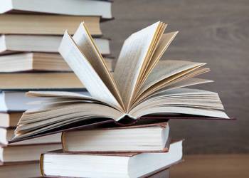 Rozwiązywanie prac domowych - klasa 1 szkoły ponadpodstawowej