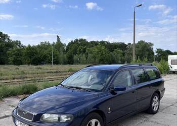 Volvo V70 II 2.4 D automat hak