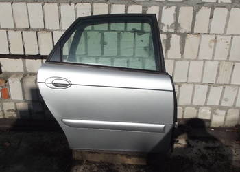 Citroen C5 hatchback 2003r drzwi prawy tył