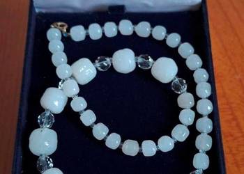 Sprzedam modne, oryginalne koraliki z wstawkami z kryształu górskiego