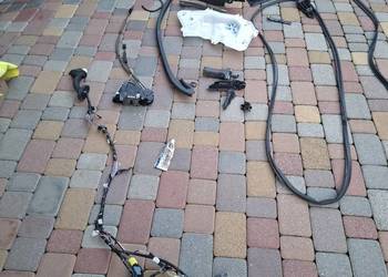 Części drzwi prawa strona lexus ux 250 h z 2024r