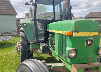 John Deere 3130