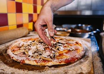 Szkolenie, kurs pizzeria, pizzer, pizza, pizzerman, przepis