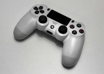 ORYGINALNY PAD BEZPRZEWODOWY PS4 SONY BIAŁY DUALSHOCK 4