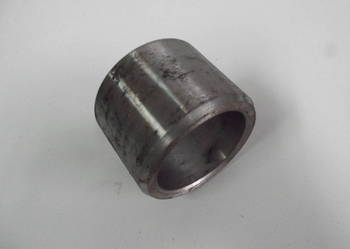 Tulejka przedniego mostu LTZ