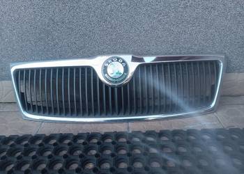 Skoda Octavia 2 II kratka ramka grill atrapa chrom maski