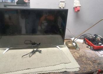 Sprzedam telewizor Sharp 32 cale led