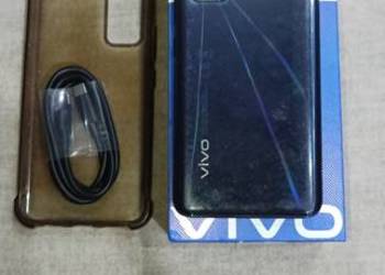 Smartfon Vivo y70 8/125 amoled