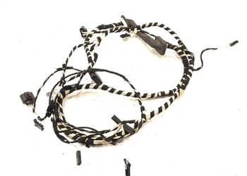 WIĄZKA KLAPY BAGAŻNIKA TYŁ VW TIGUAN 5N0971147A 2.0 136KM 07-18