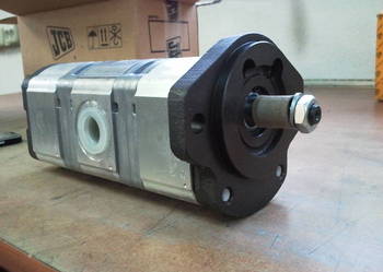 pompa hydrauliki JCB mini koparka 8014 8016 8018