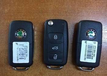 Nowy kluczek z pilotem skoda