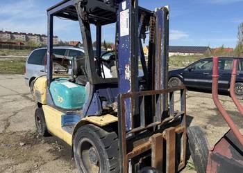 Wózek widłowy Komatsu FG 30 Gaz